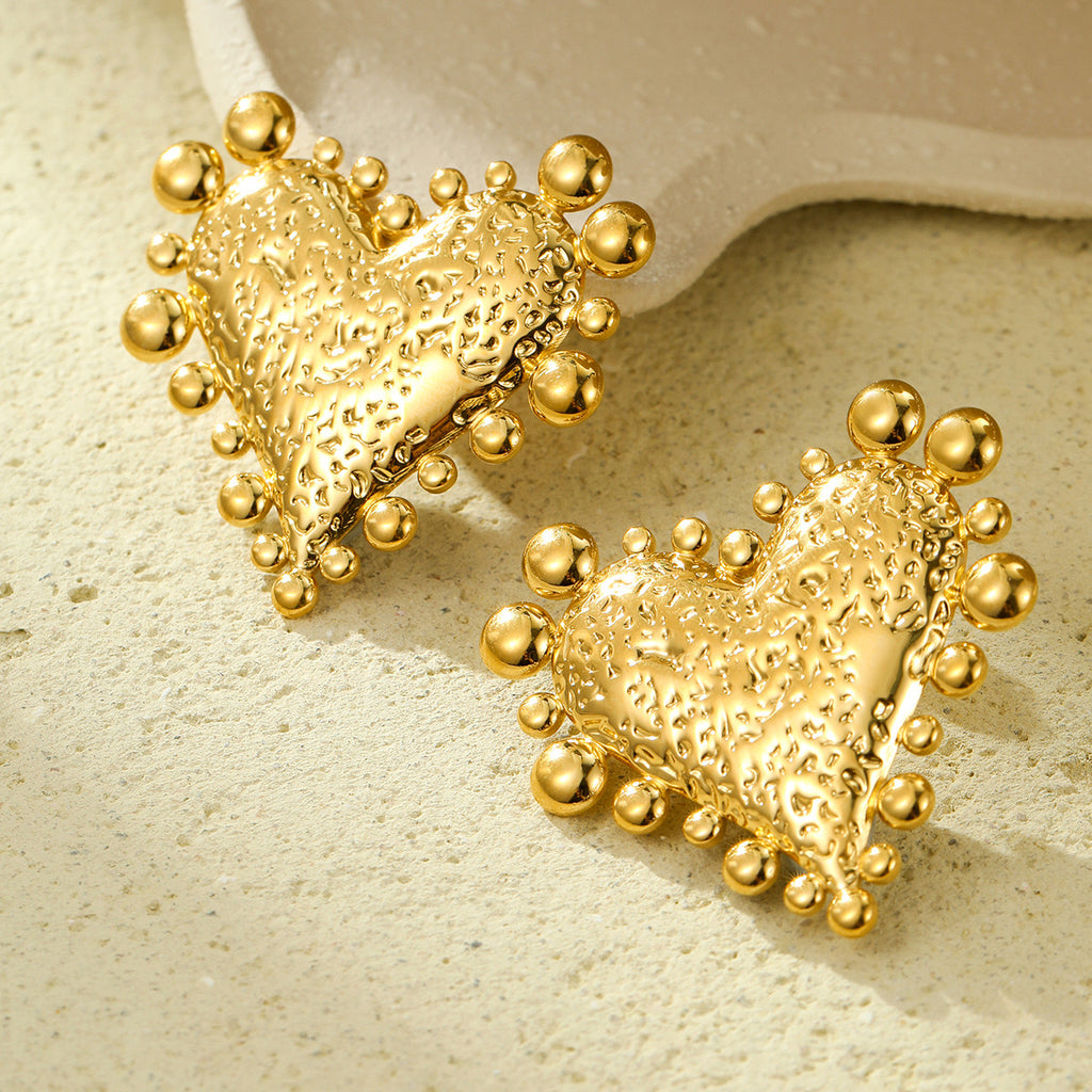 Retro Heart-Shaped Gold Earrings