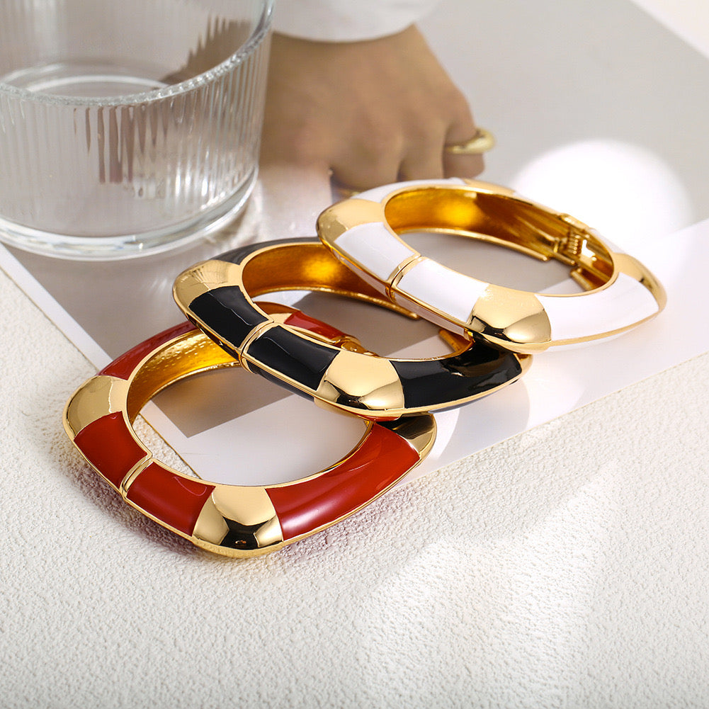 Square Shaped Gold Enamel Alloy Bangle- Red
