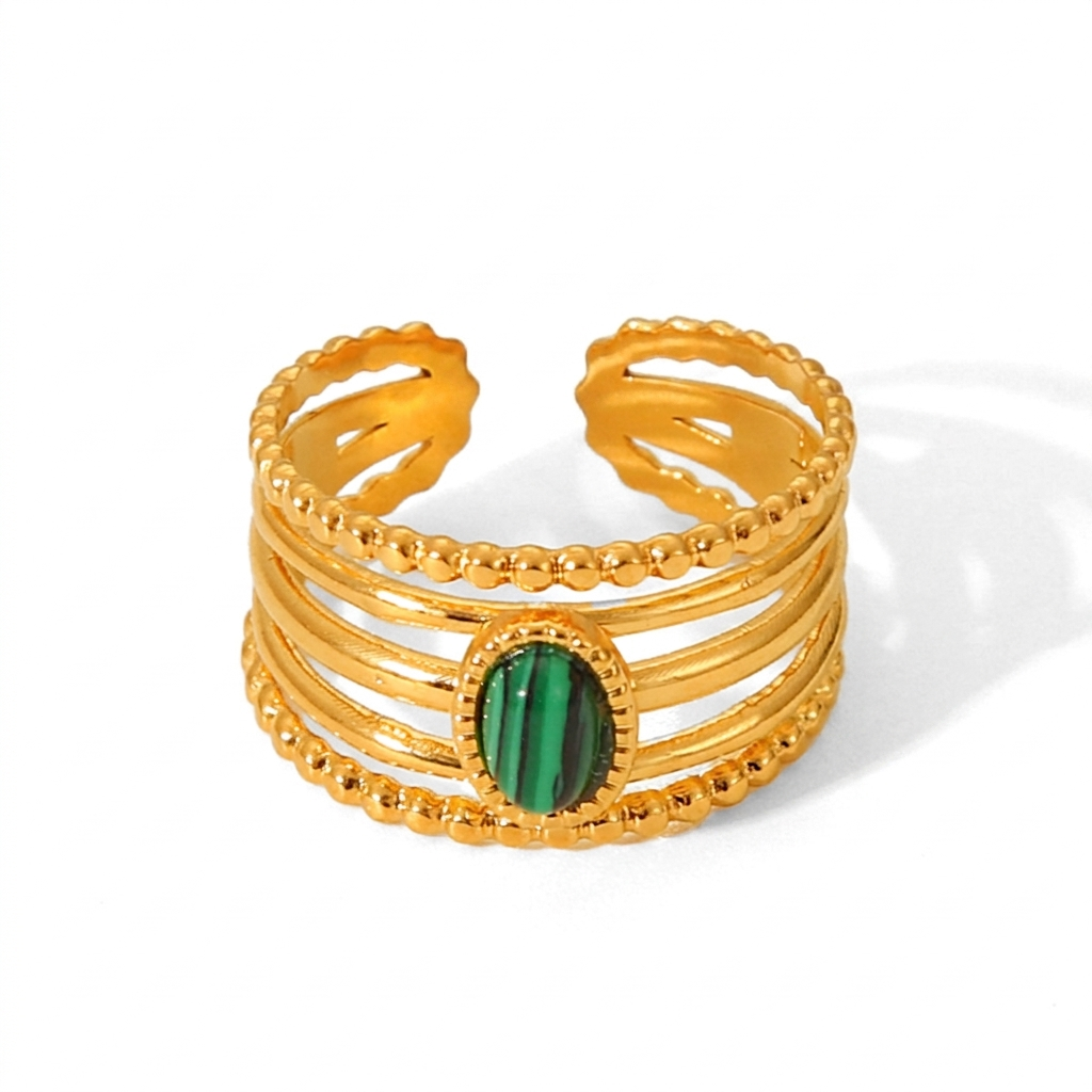 Vintage Green Stone Studded Ring