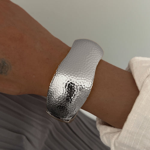 Alloy Bangle- Textured (Silver)