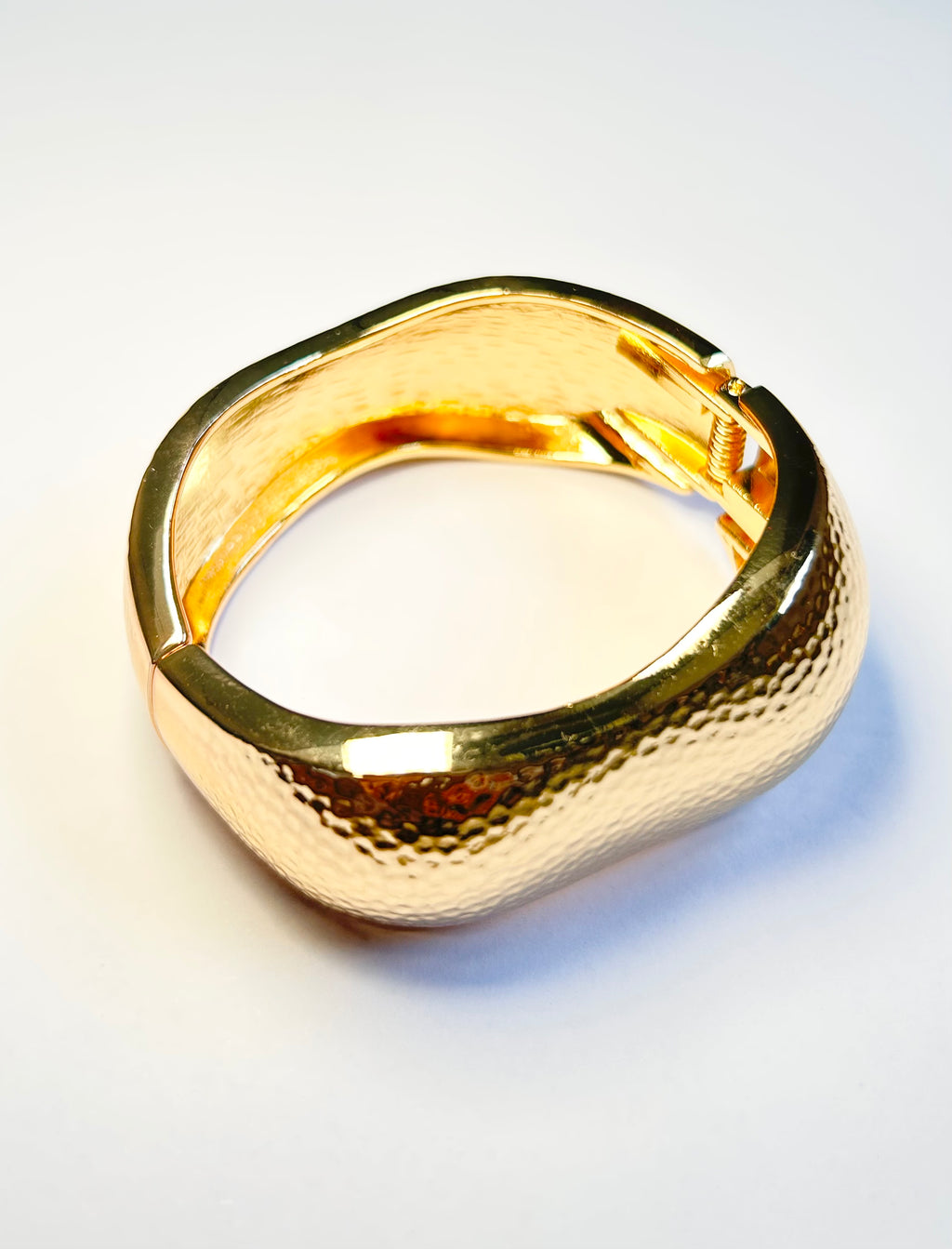 Alloy Bangle- Textured (Gold)