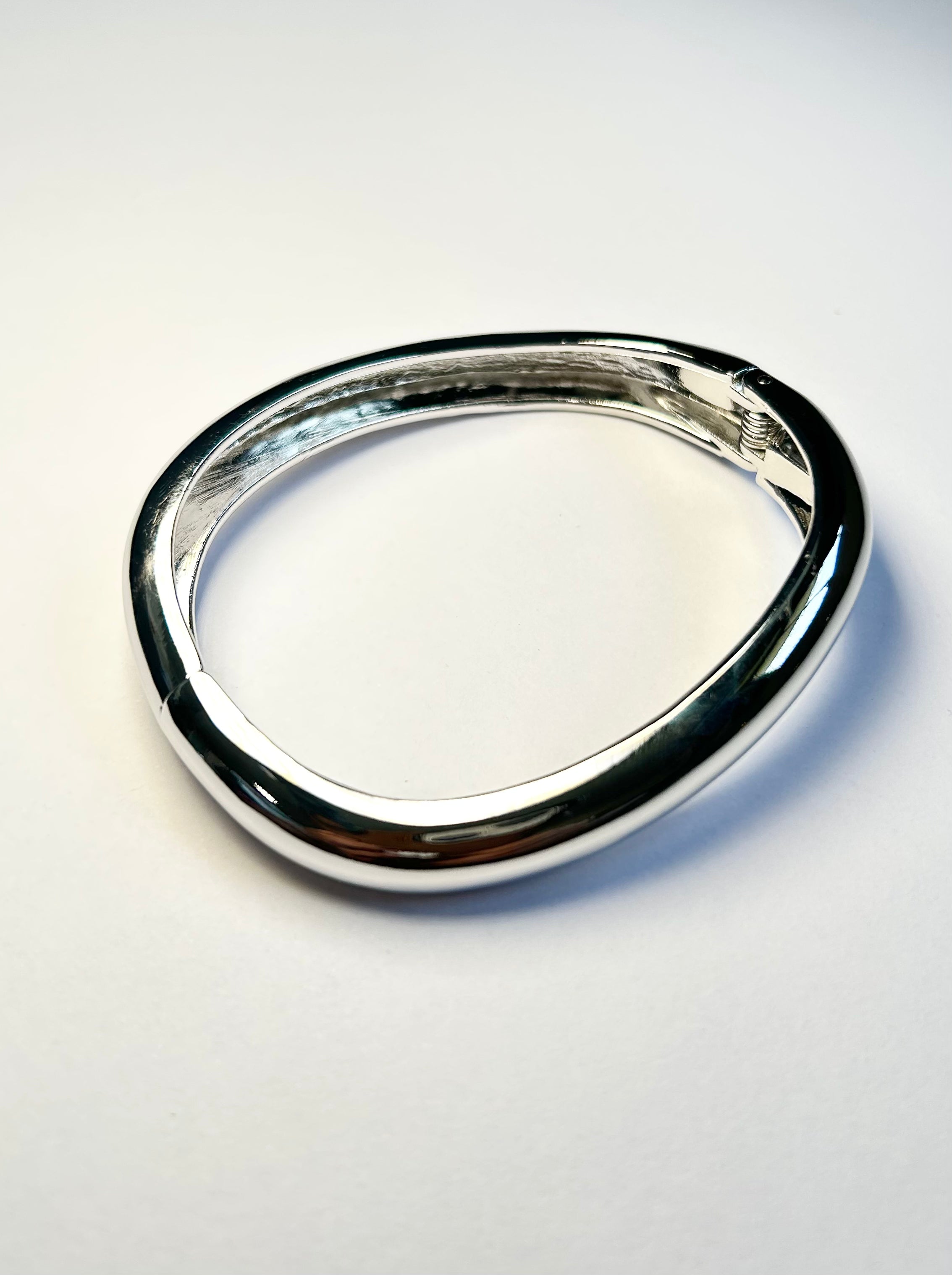 Alloy Bangle- Solid (Silver)