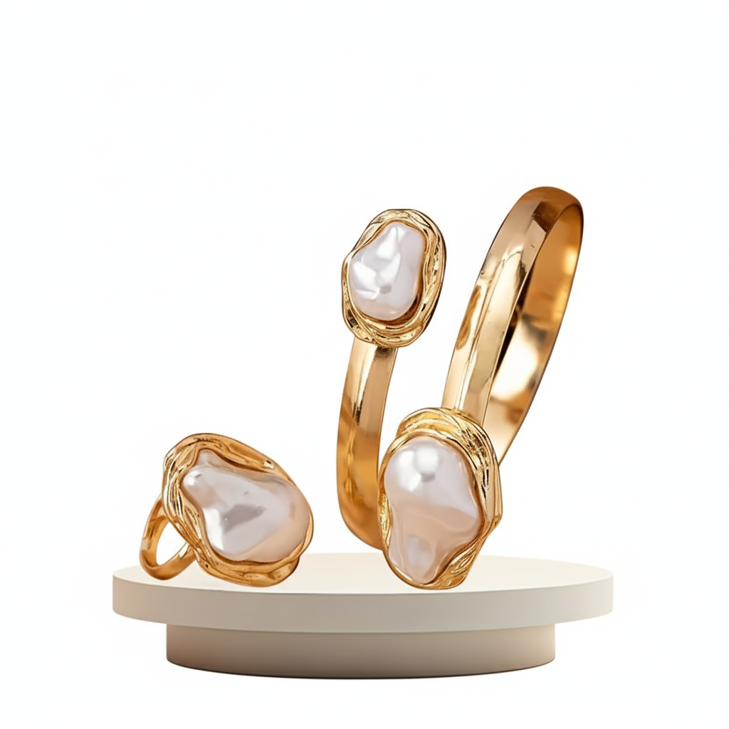 Vintage Style Geometric Shaped Bracelet and Ring Set- Gold