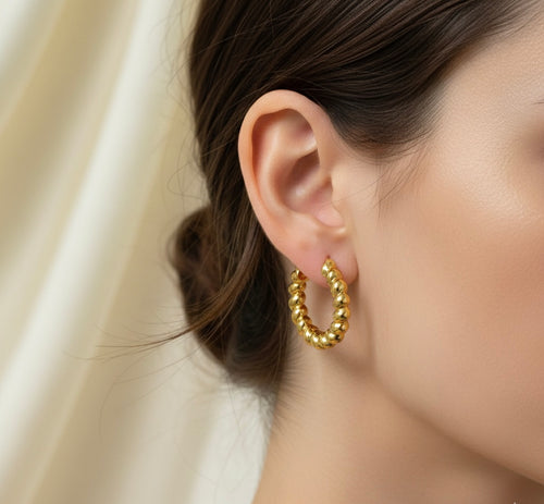 Chain Patterned Small Gold Hoops