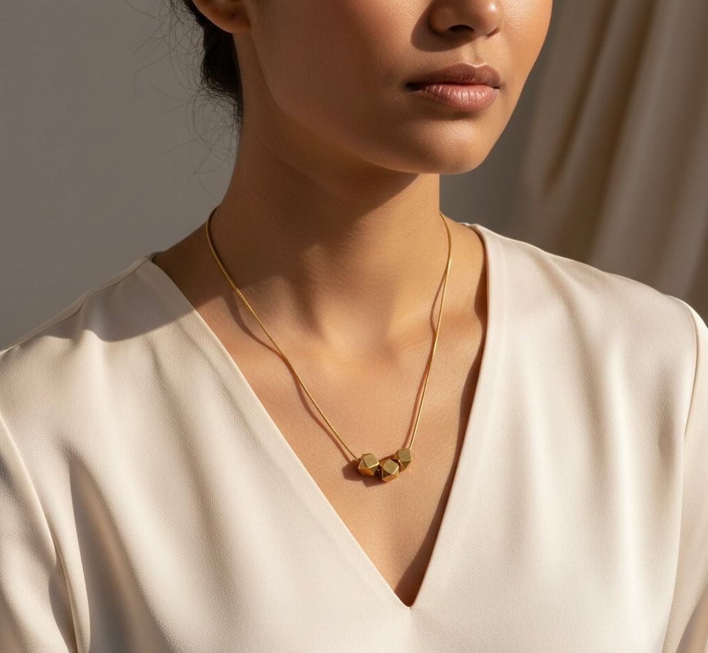 Gold Plated Geometric Round Necklace- Pattern 3
