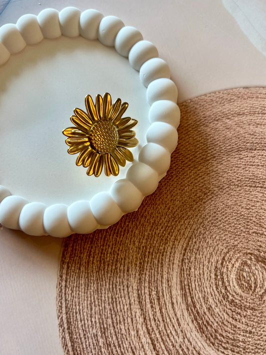 Statement Finger Ring- Sunflower